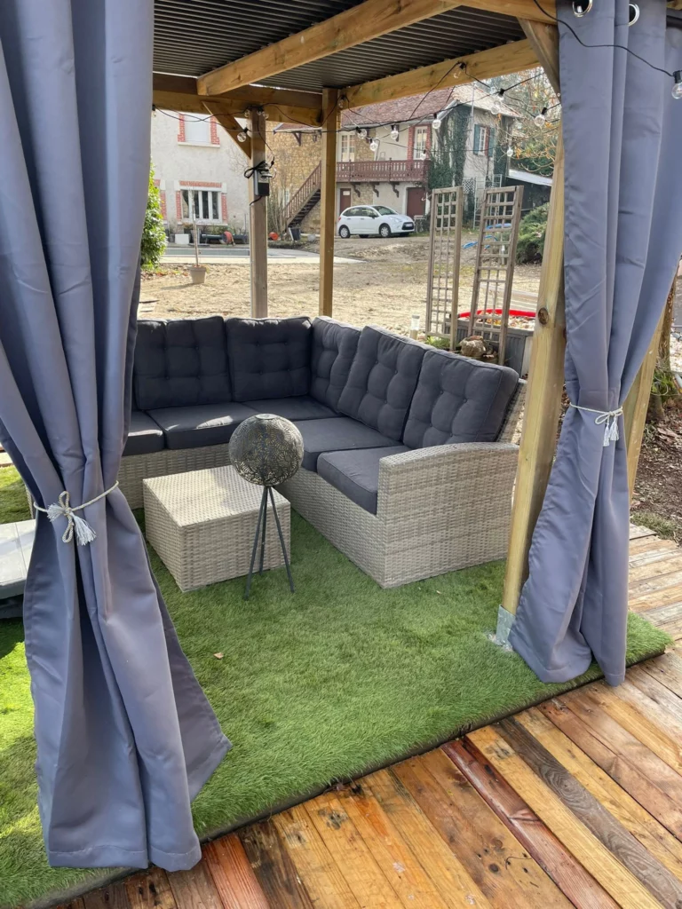 Spa privatif Isère avec jacuzzi et ambiance zen pour moment de détente absolue